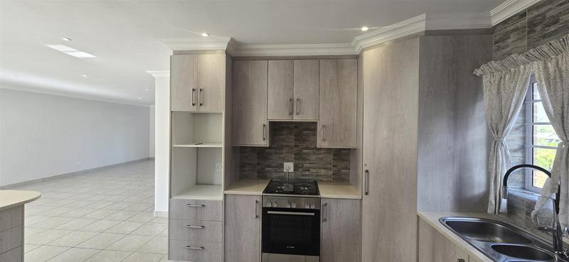 4 Bedroom Property for Sale in Hersham Western Cape